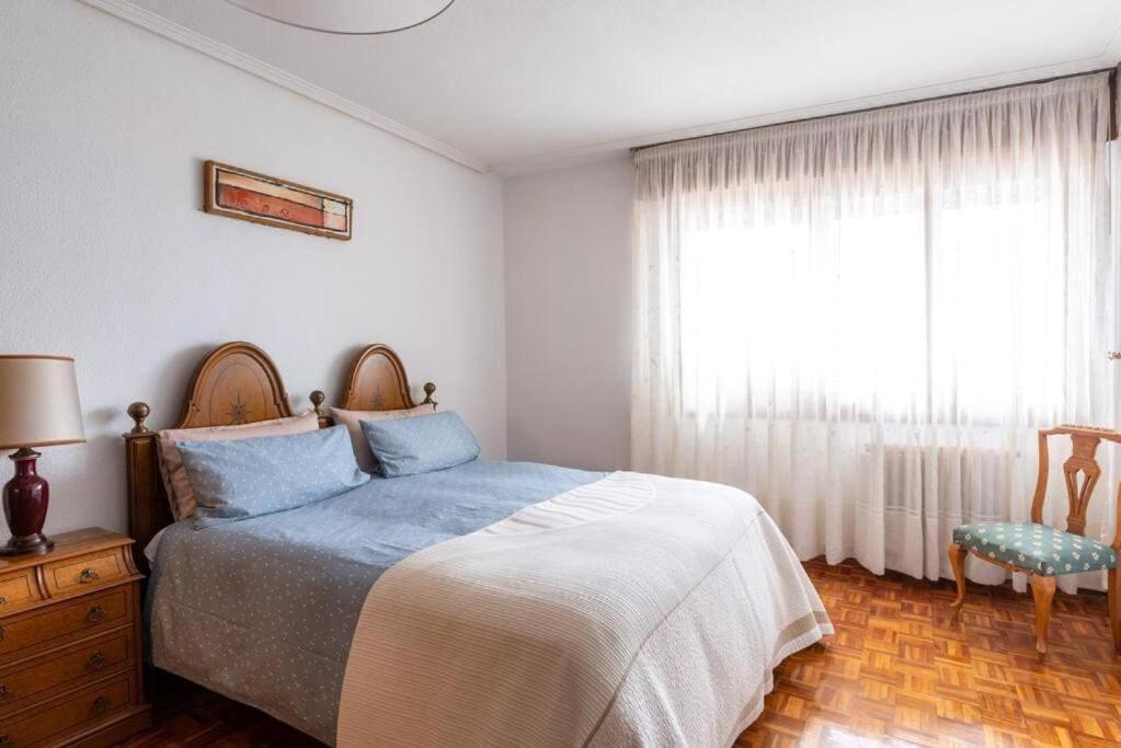 Luminoso Piso Grande Con Garaje En El Centro. Apartment ซานตานเดร์ ภายนอก รูปภาพ