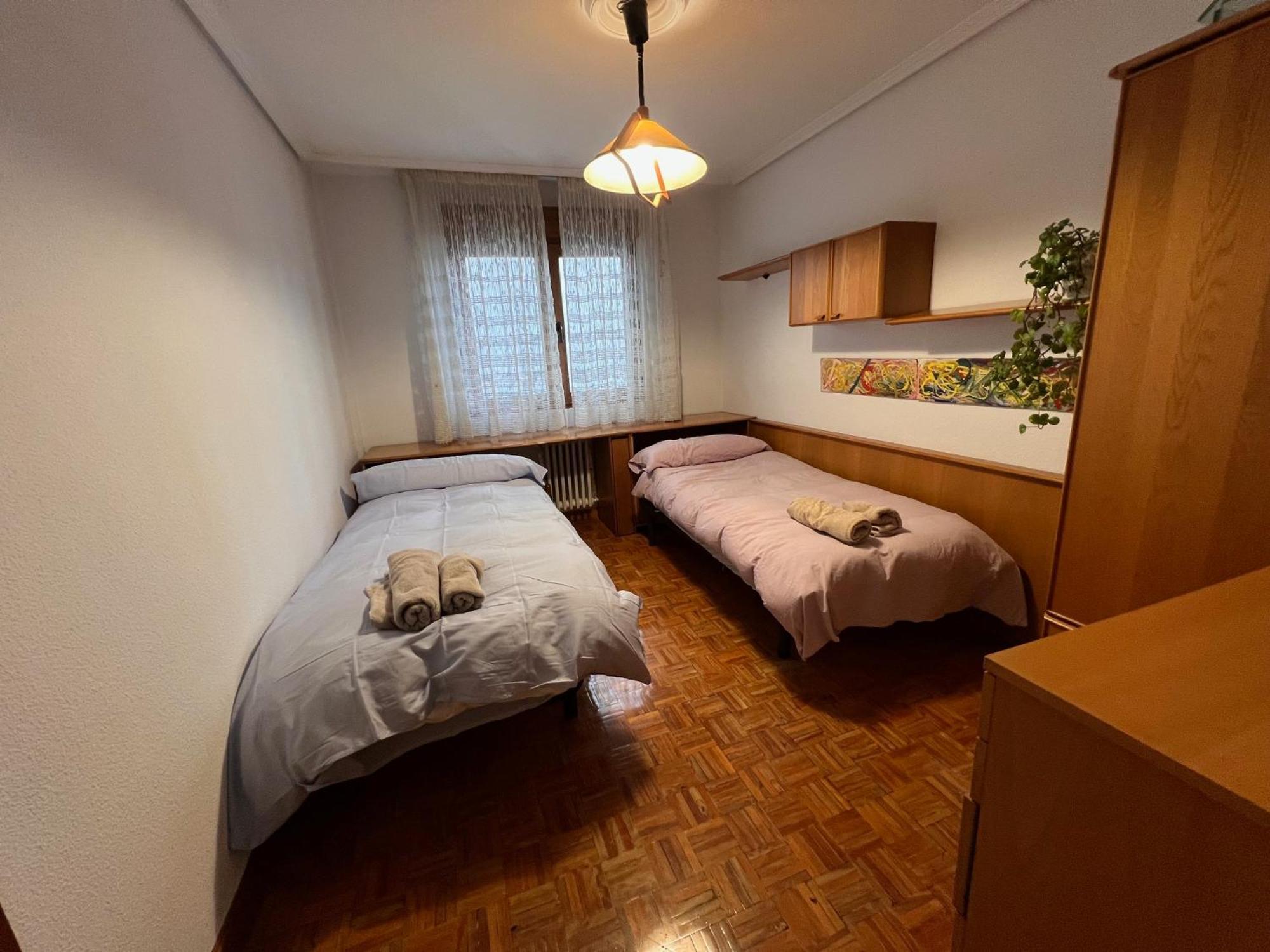 Luminoso Piso Grande Con Garaje En El Centro. Apartment ซานตานเดร์ ภายนอก รูปภาพ